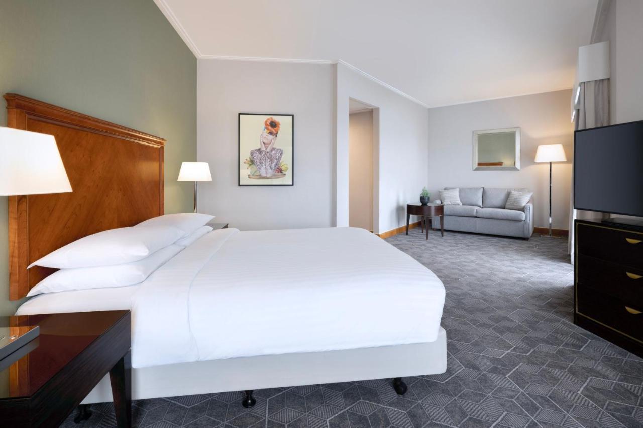 Delta Hotels By Marriott Bexleyheath Extérieur photo